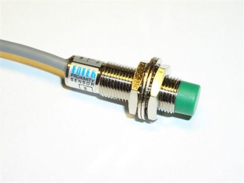 Indukčný snímač PM12-04NB-S
