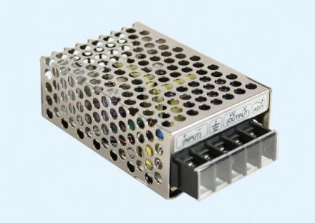 DCDC menič SD-15B-5 (19-36V na 5V)