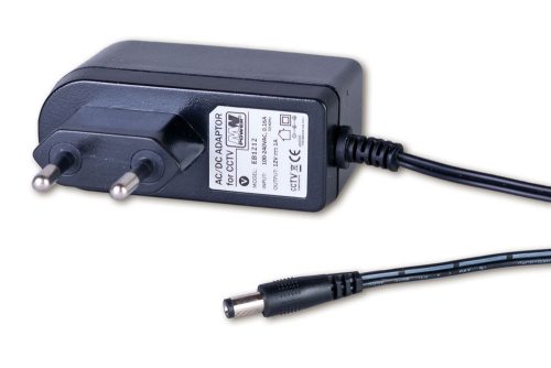 Adaptér - napájací zdroj 9V/1A EB0909